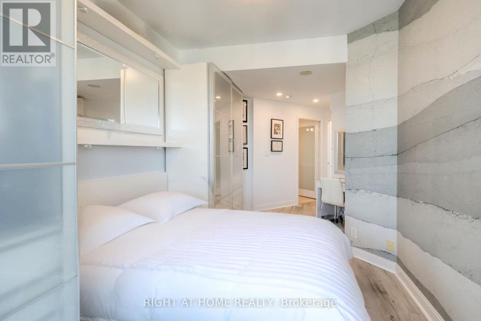 3601 - 60 Absolute Avenue, Mississauga, Ontario  L4Z 0A9 - Photo 21 - W12323159