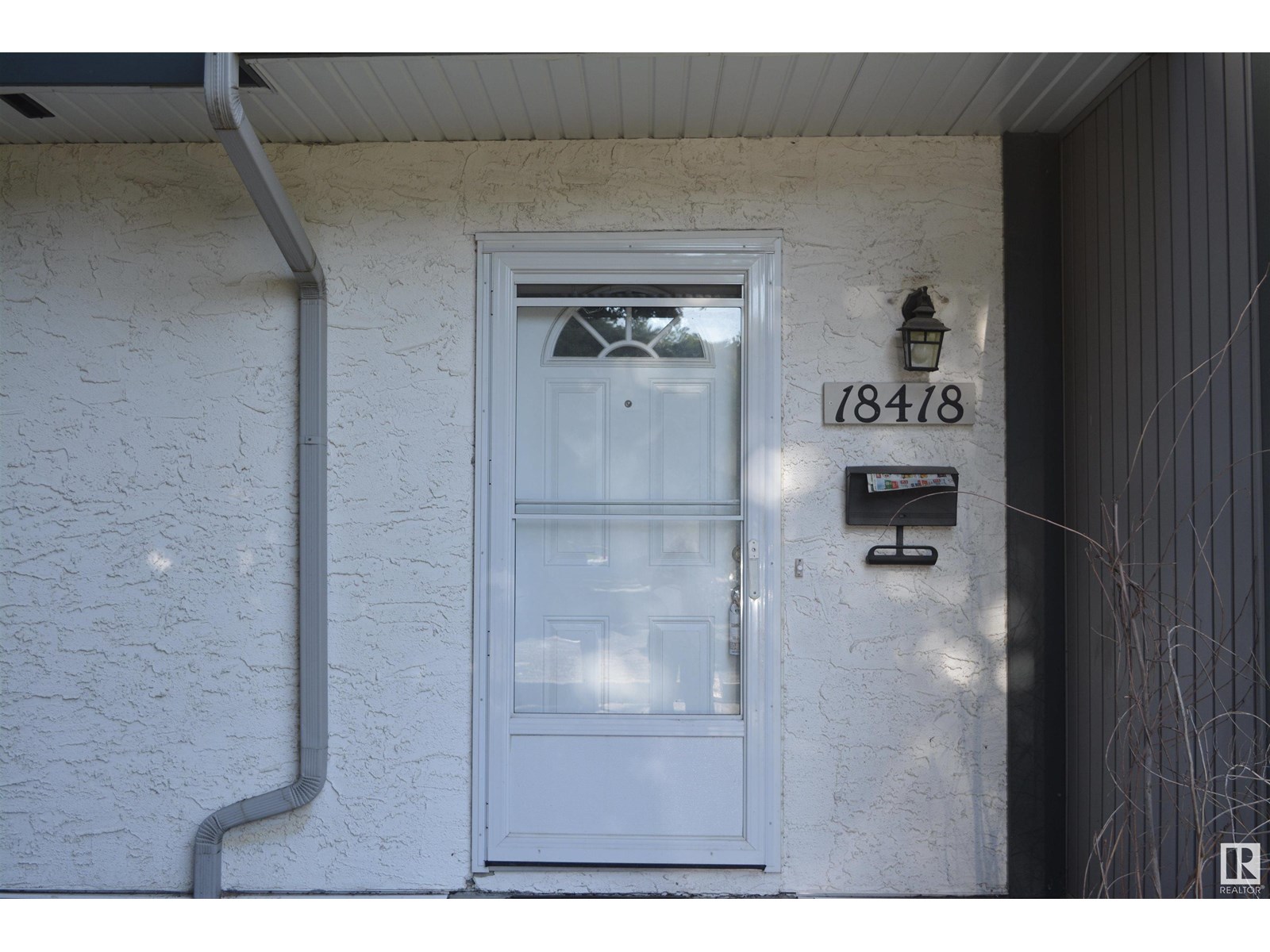 Property at 18418 62B AV NW image 1