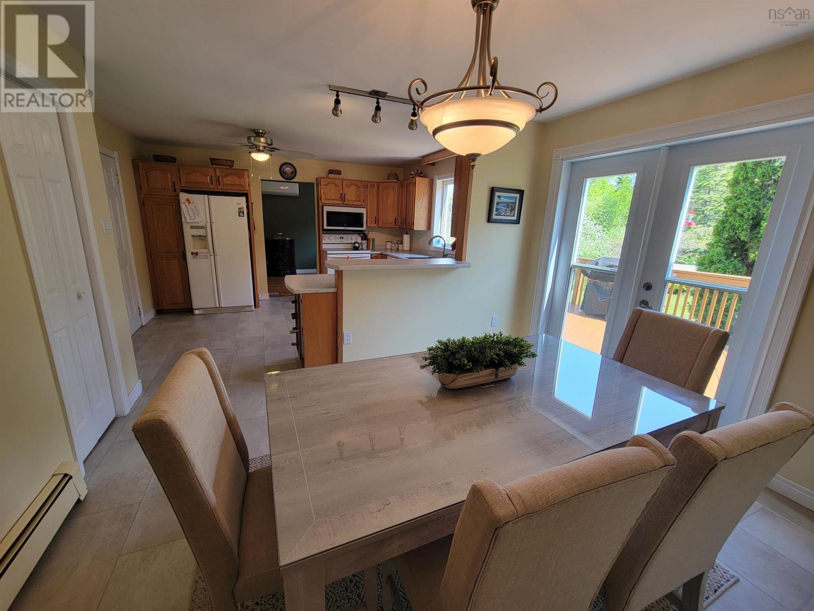 17 Hallmark Crescent, Howie Centre, Nova Scotia  B1L 1C7 - Photo 9 - 202513886