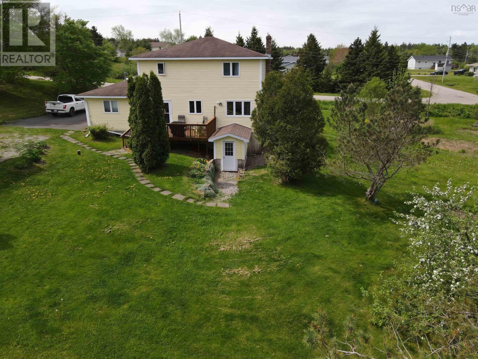 17 Hallmark Crescent, Howie Centre, Nova Scotia  B1L 1C7 - Photo 3 - 202513886