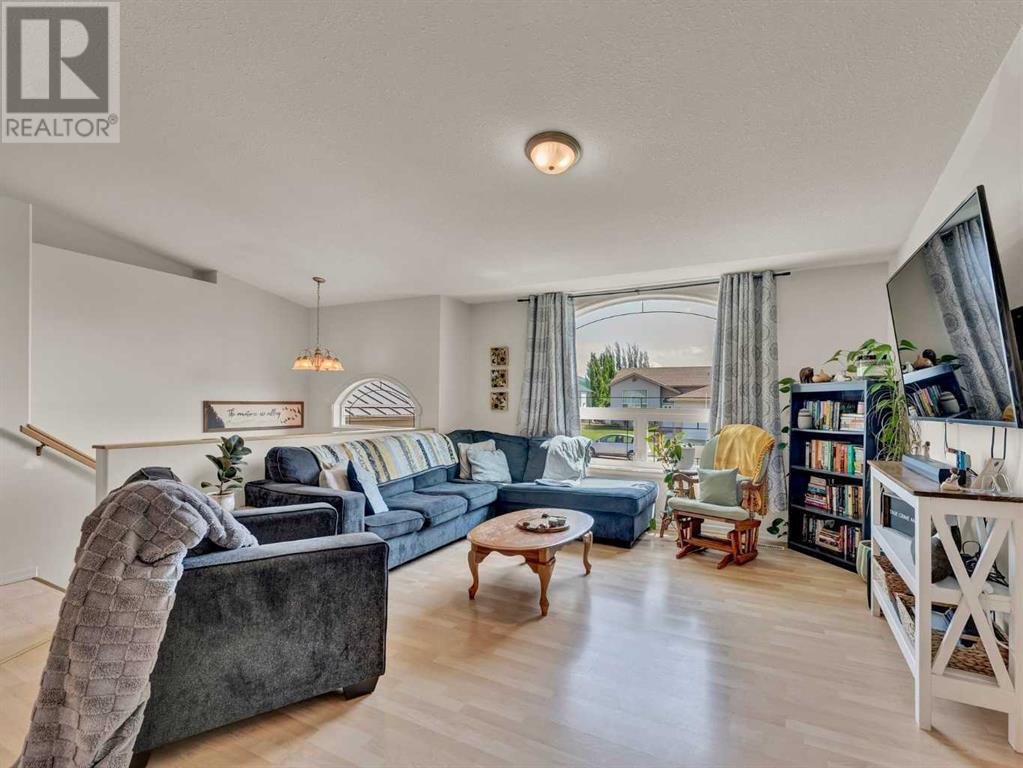 7 Park Place W, Brooks, Alberta  T1R 1G6 - Photo 18 - A2229911