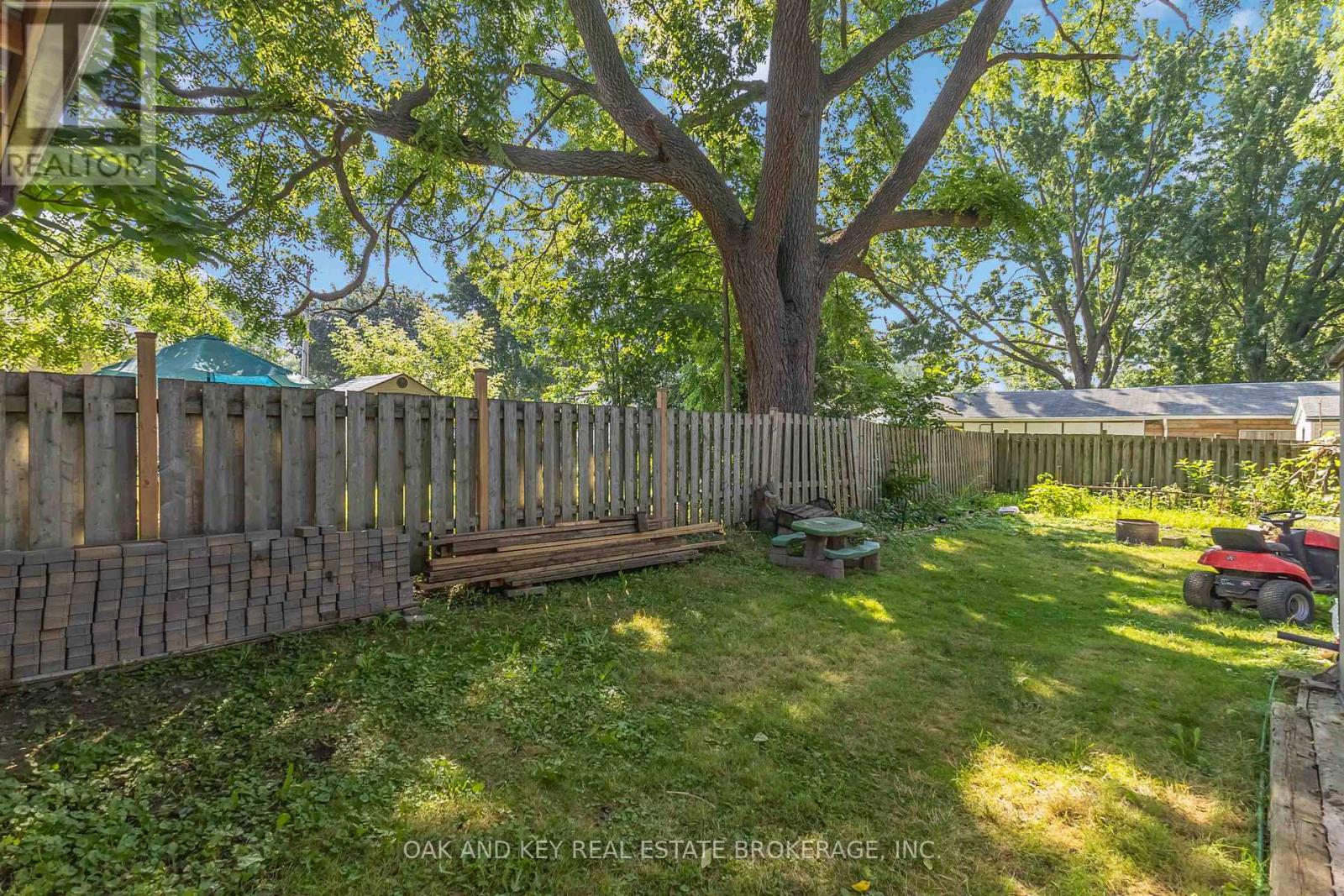 999 Oxford Street E, London East, Ontario  N5Y 3K6 - Photo 46 - X12323193