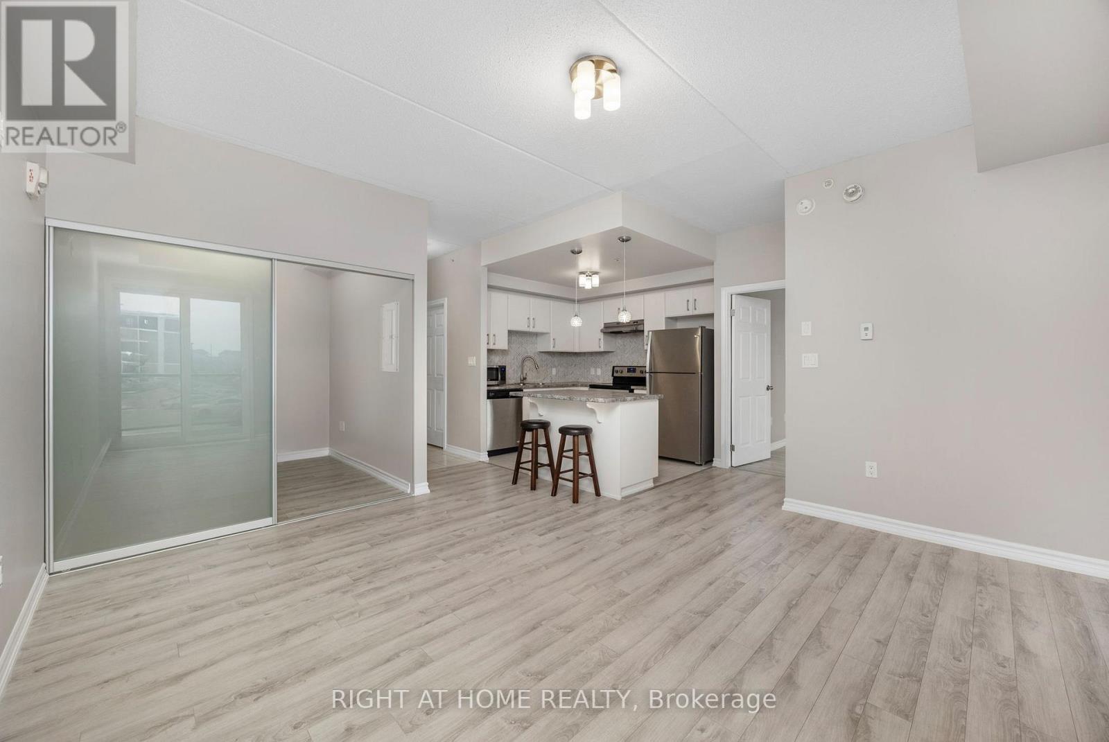 222 - 640 Sauve Street, Milton, Ontario  L9T 9A7 - Photo 11 - W12323171