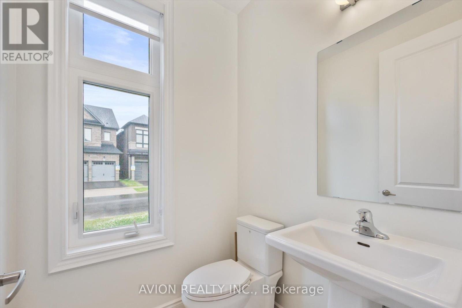 2417 Edward Leaver Trail, Oakville, Ontario  L6M 5L6 - Photo 20 - W12323173