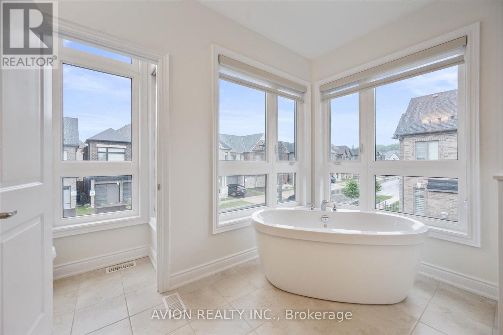 2417 Edward Leaver Trail, Oakville, Ontario  L6M 5L6 - Photo 27 - W12323173