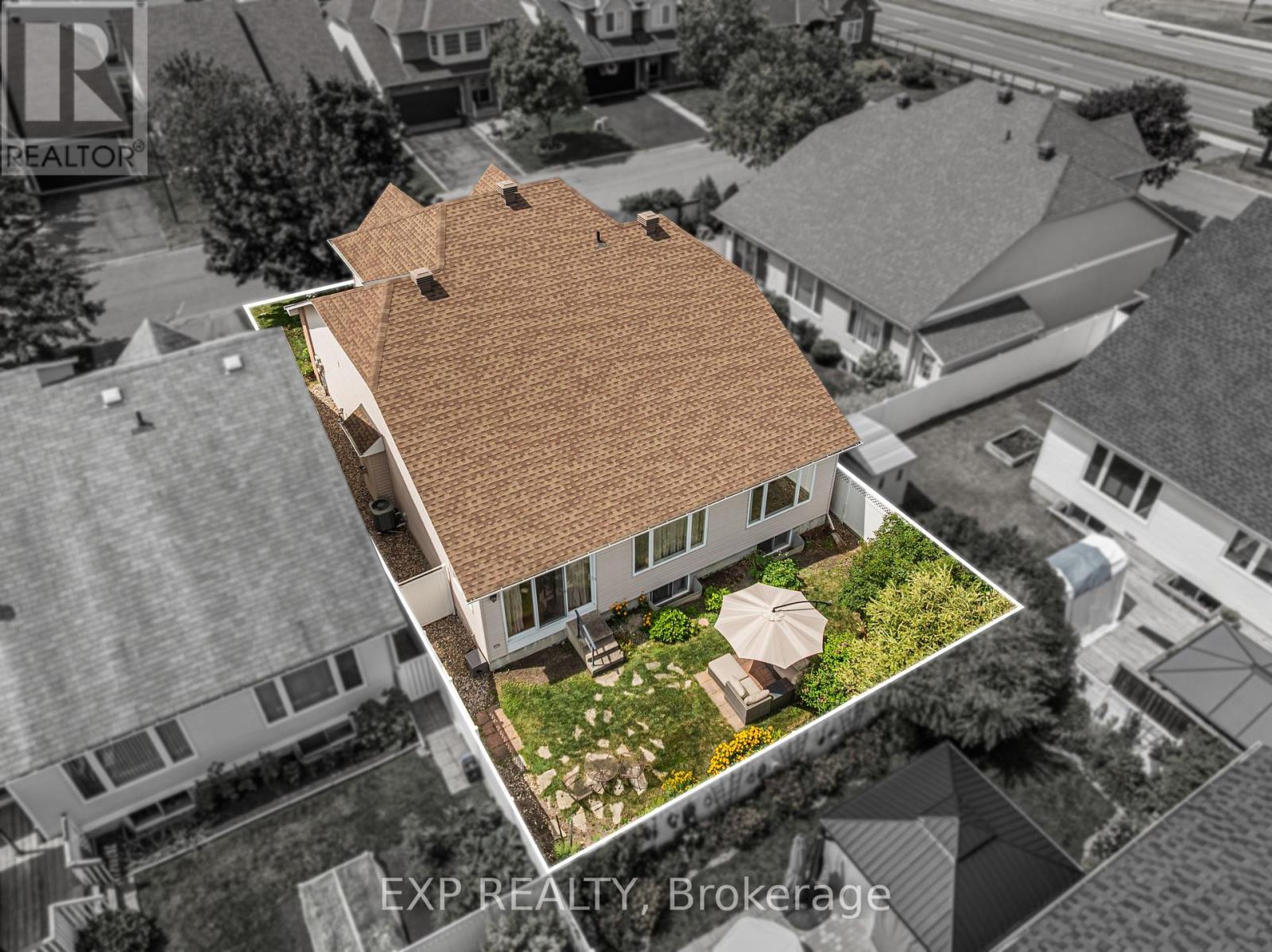 Property at 111 COURSIER CRESCENT image 4