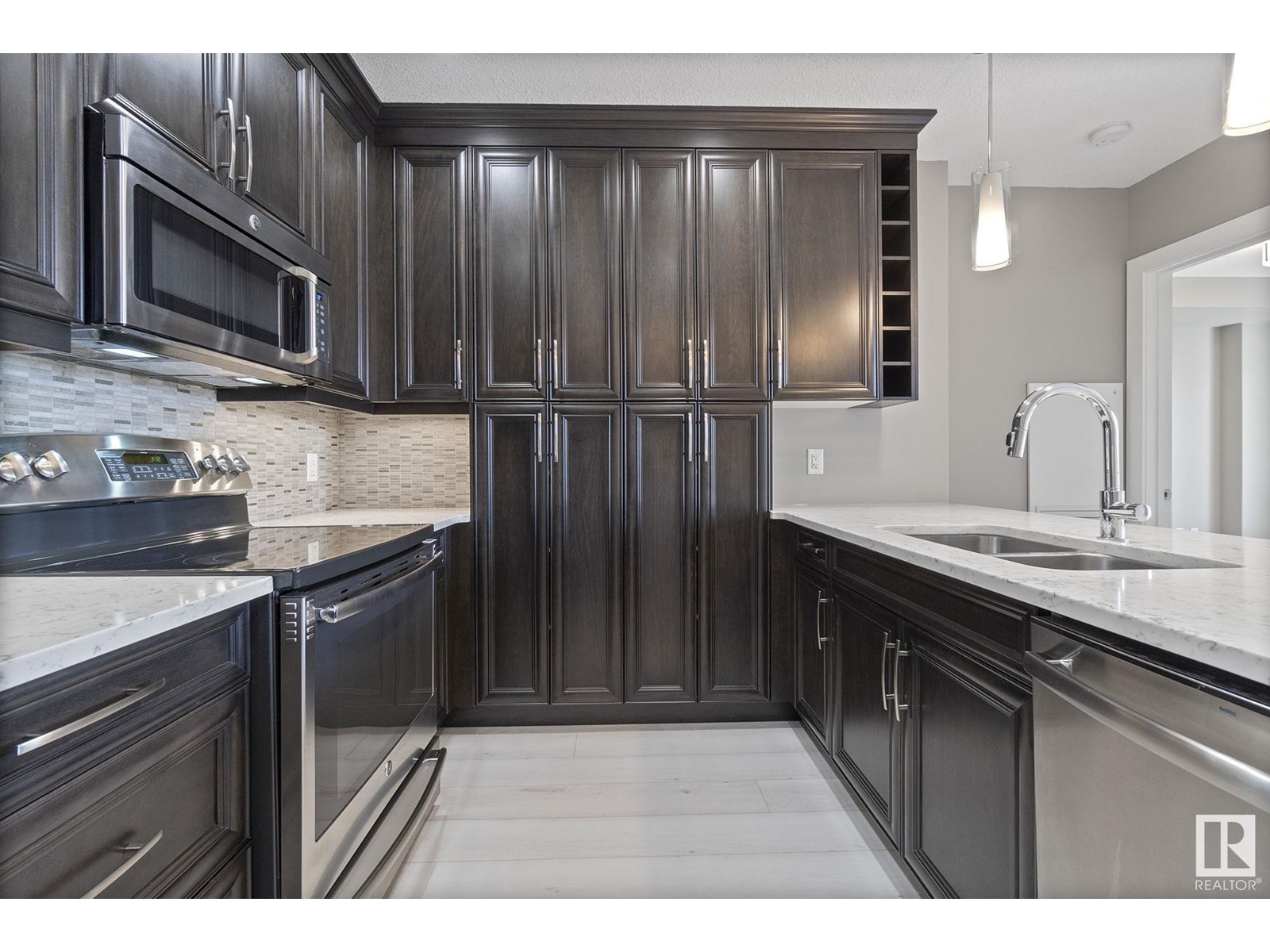 #213 11080 Ellerslie Rd Sw, Edmonton, Alberta  T6W 2C2 - Photo 15 - E4451117