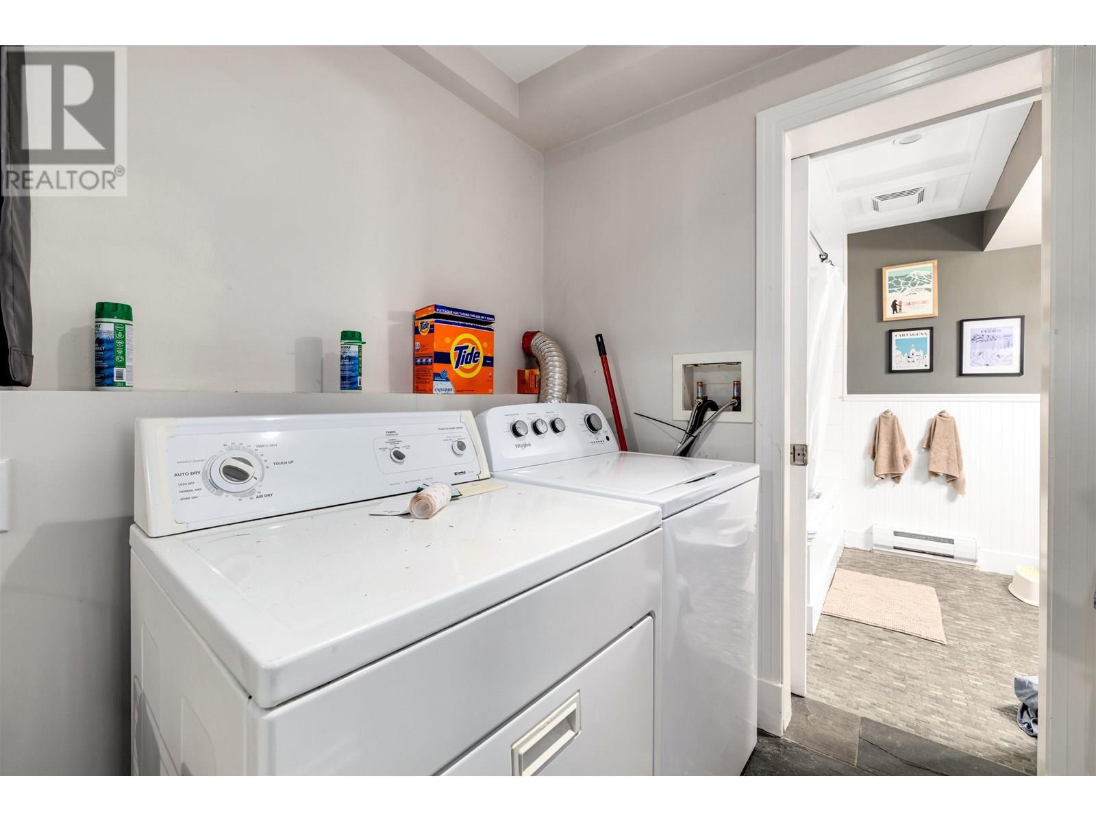 4755 Cove Cliff Road, North Vancouver, British Columbia V7G 1H8 - Photo 37 - R3031901