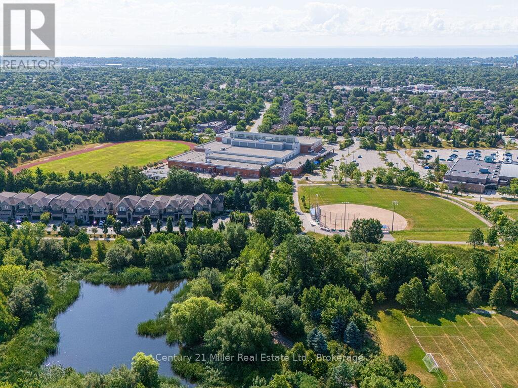 2301 Hertfordshire Way, Oakville, Ontario  L6H 7M5 - Photo 49 - W12293125