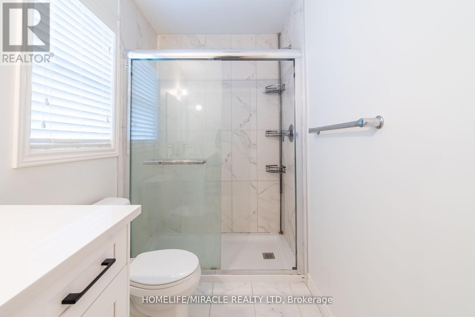 298 Middleton Avenue, London South, Ontario  N6L 0E9 - Photo 14 - X12323208