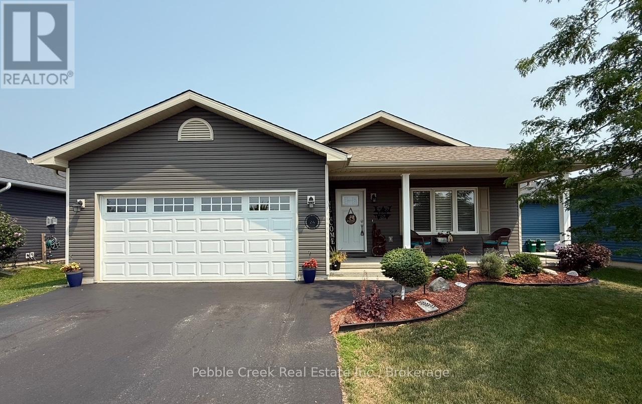 24 HURON HEIGHTS DRIVE, Ashfield-Colborne-Wawanosh, Ontario