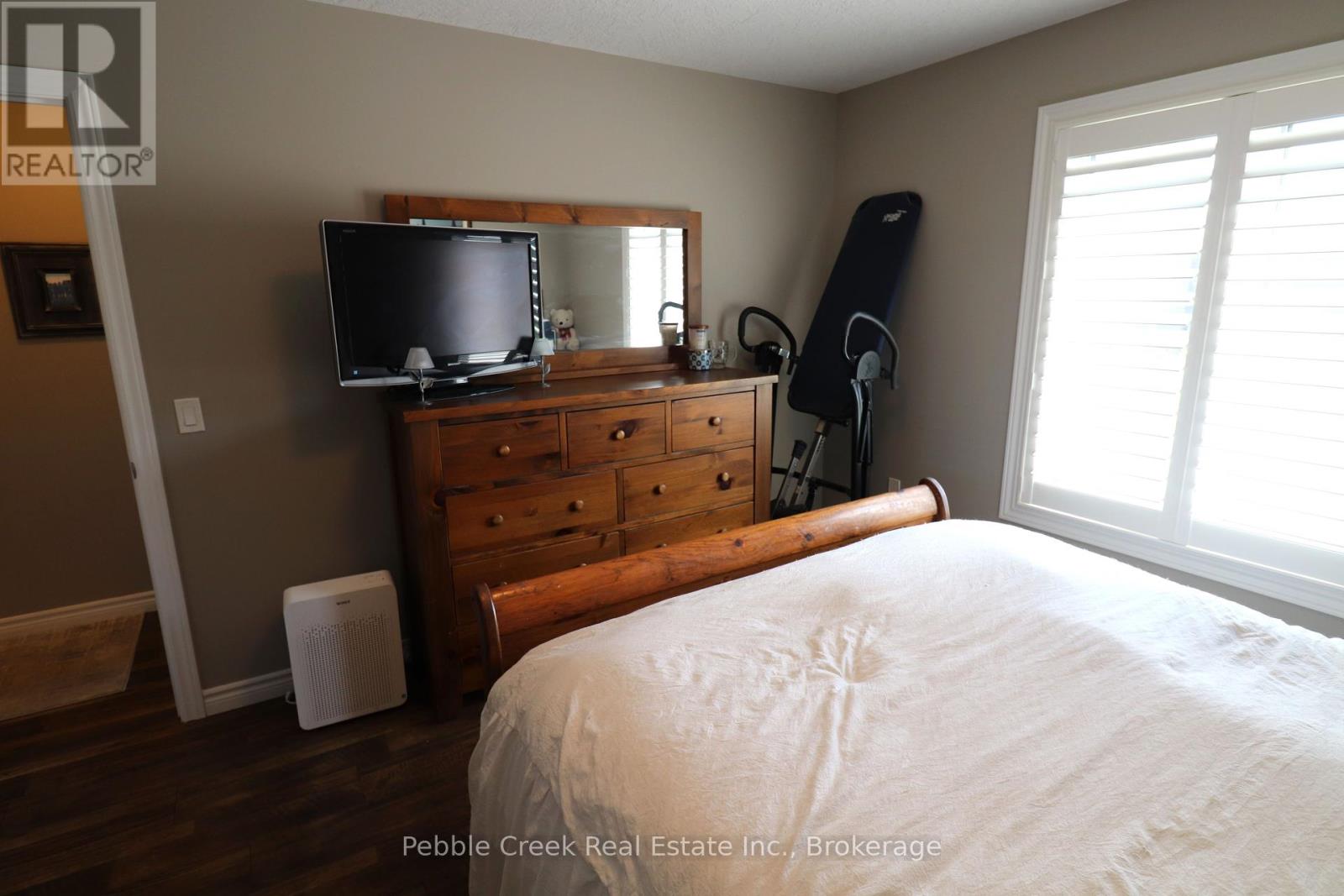 24 Huron Heights Drive, Ashfield-Colborne-Wawanosh, Ontario  N7A 0B1 - Photo 18 - X12300932
