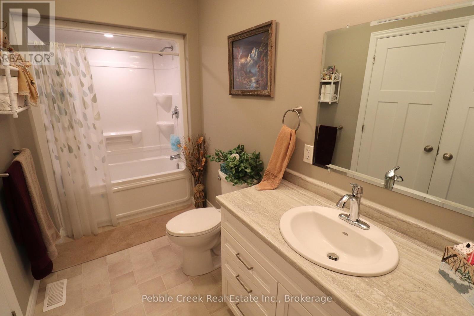 24 Huron Heights Drive, Ashfield-Colborne-Wawanosh, Ontario  N7A 0B1 - Photo 16 - X12300932