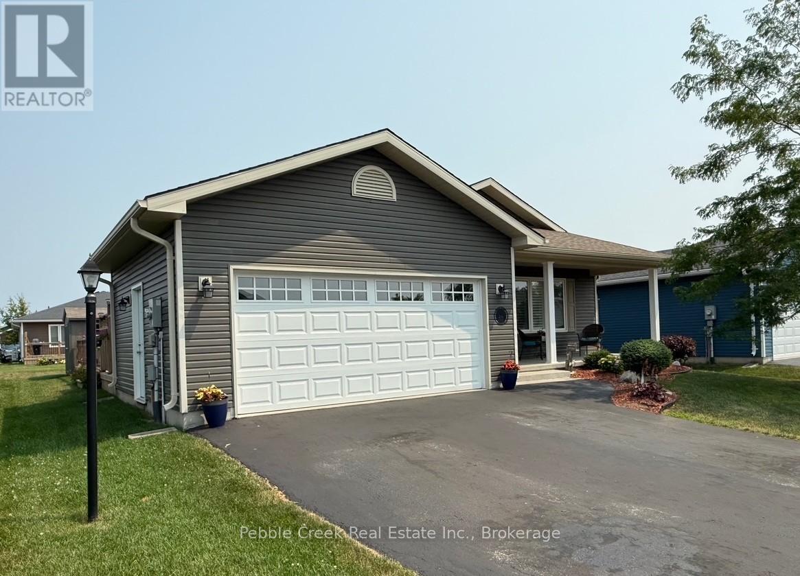 24 Huron Heights Drive, Ashfield-Colborne-Wawanosh, Ontario  N7A 0B1 - Photo 33 - X12300932