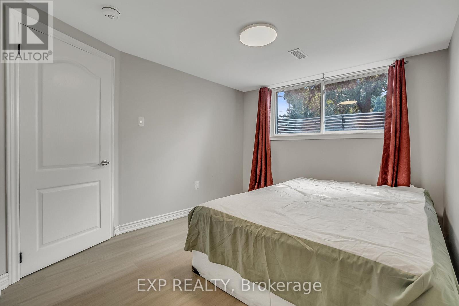 Rm3 - 3 Bankfield Drive, Toronto, Ontario  M9V 2P5 - Photo 9 - W12323241