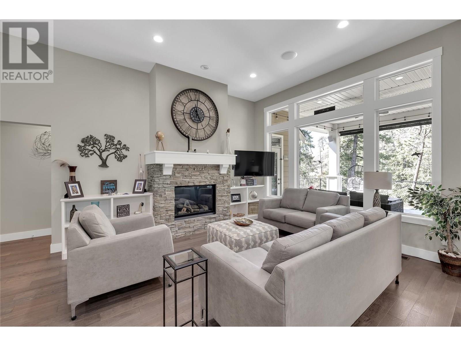 Property at 224 Lost Creek Court image 3