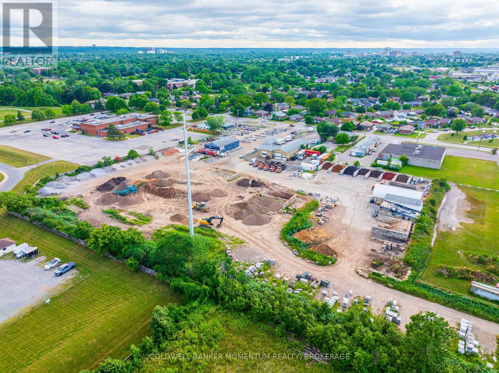 132 Bunting Road, St. Catharines, Ontario  L2P 3G5 - Photo 42 - X12323266