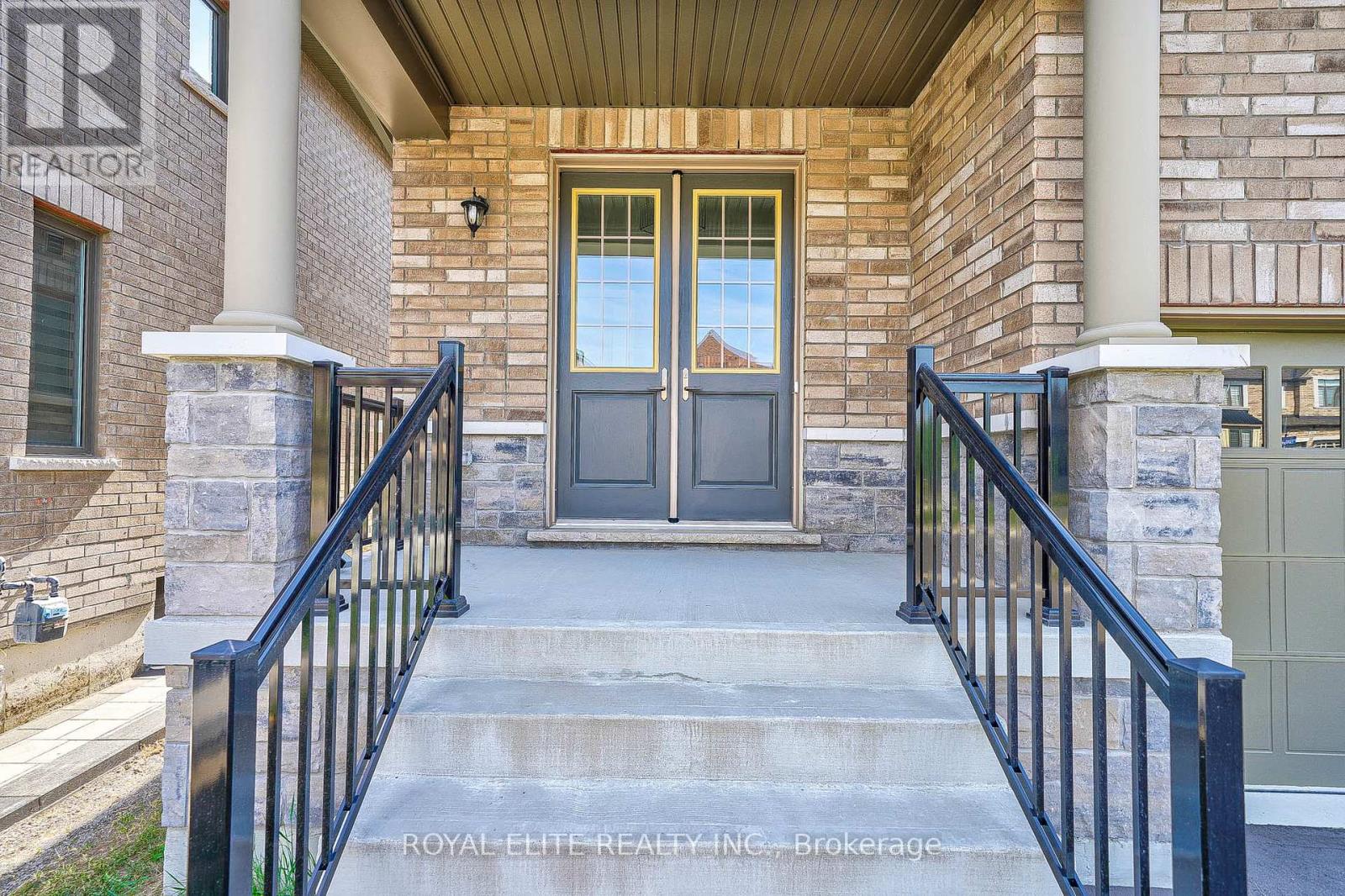 Property at 10 CAPSTAN COURT image 2