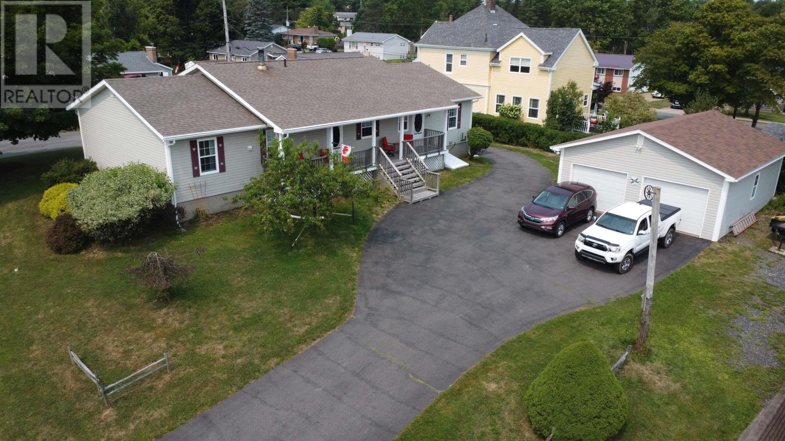 Property at 333 Queen Street image 1