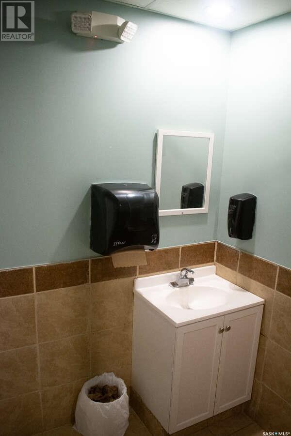 231 Main Street, Central Butte, Saskatchewan  S0H 0T0 - Photo 17 - SK014583