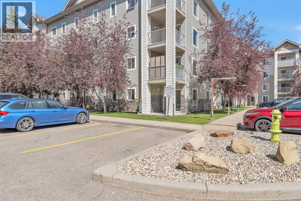 102, 2000 Somervale Court Sw, Calgary, Alberta  T2Y 4J1 - Photo 3 - A2235979