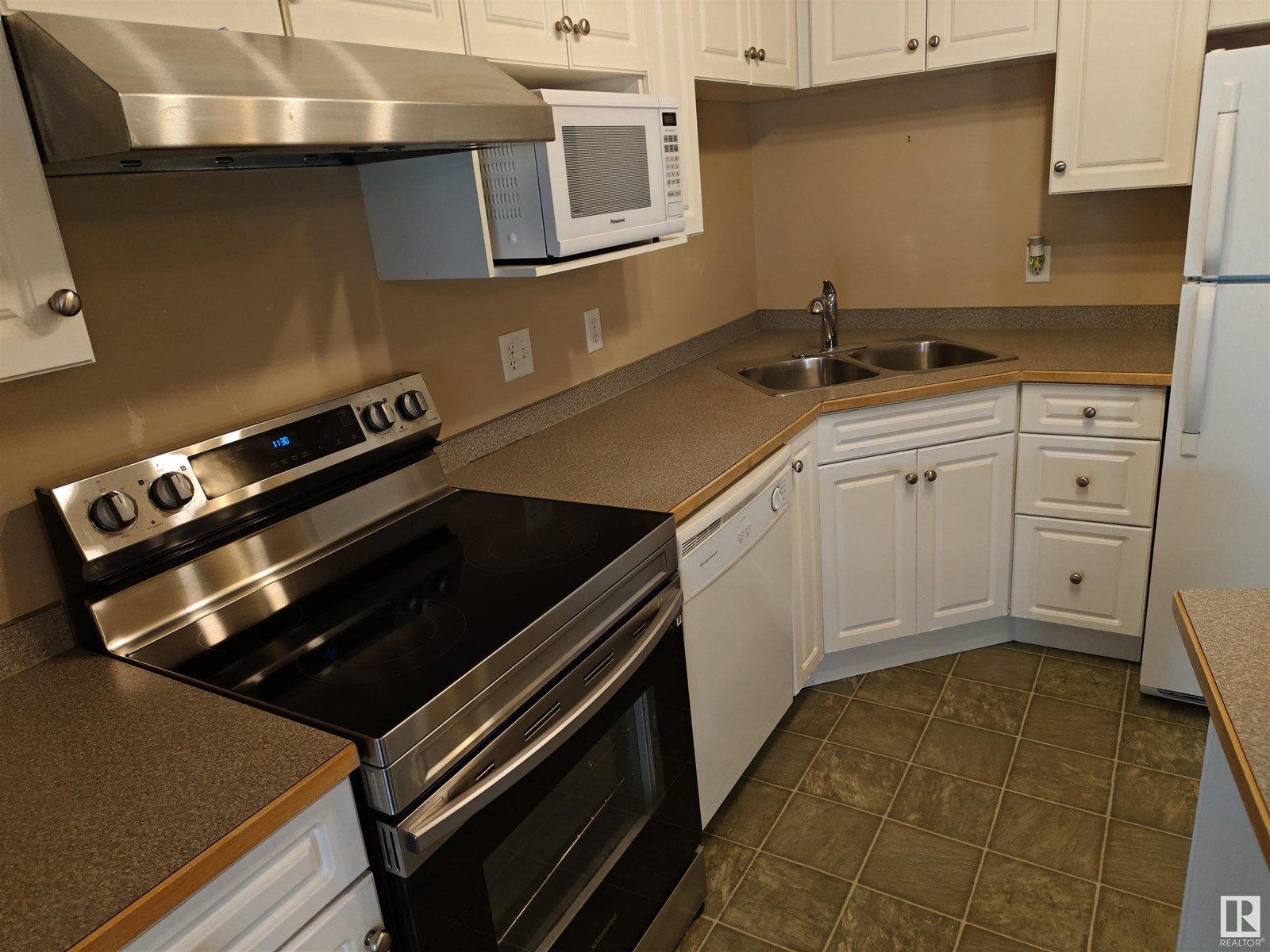#209 7511 171 St Nw, Edmonton, Alberta  T5T 6S7 - Photo 73 - E4451136