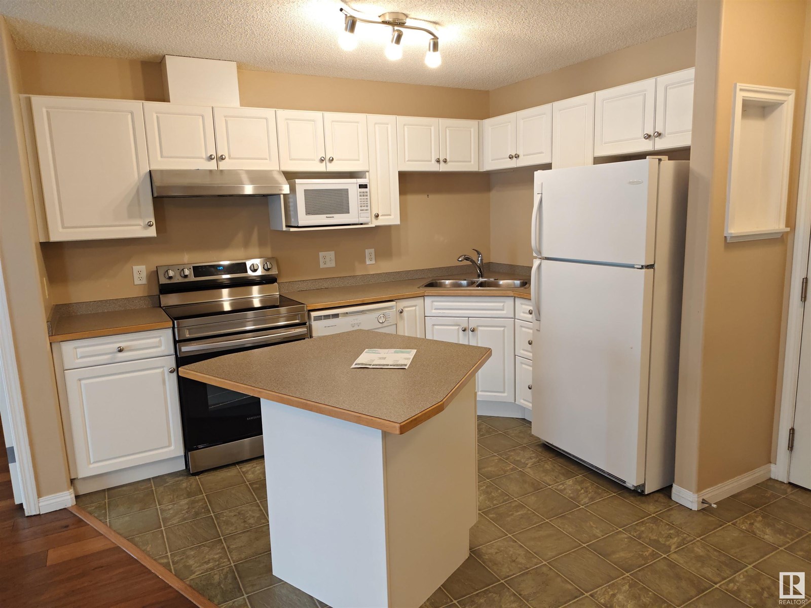 #209 7511 171 St Nw, Edmonton, Alberta  T5T 6S7 - Photo 72 - E4451136