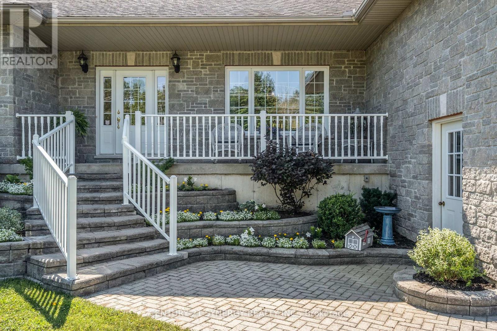 Property at 151 GOLF CLUB ROAD image 3
