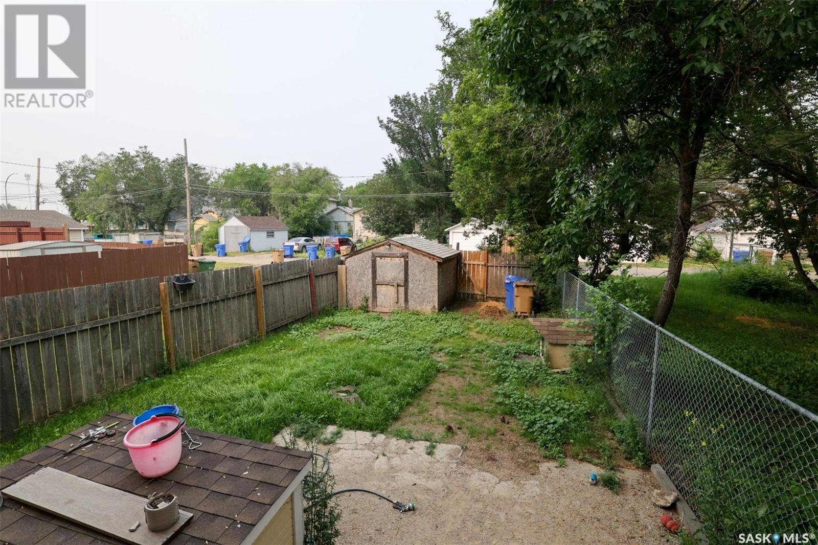 1550 Robinson Street, Regina, Saskatchewan  S4T 2N8 - Photo 24 - SK008492