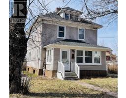 61 Woodleigh Drive