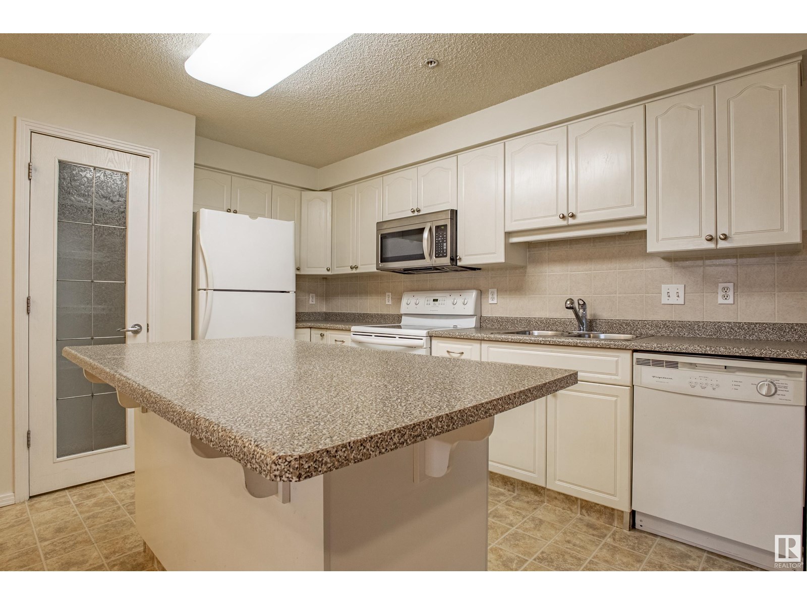 Property at #102 12111 51 AV NW image 5