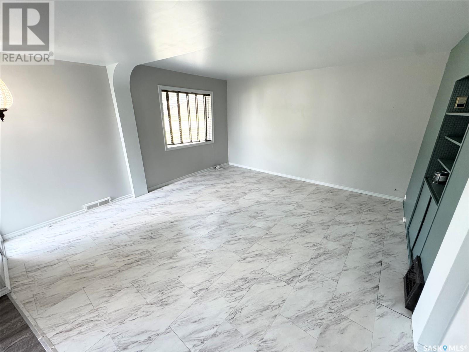 310 Maple Road E, Nipawin, Saskatchewan  S0E 1E0 - Photo 8 - SK014578