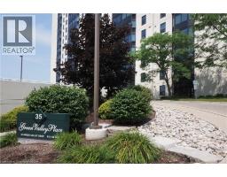 35 GREEN VALLEY Drive Unit# 1601, kitchener, Ontario