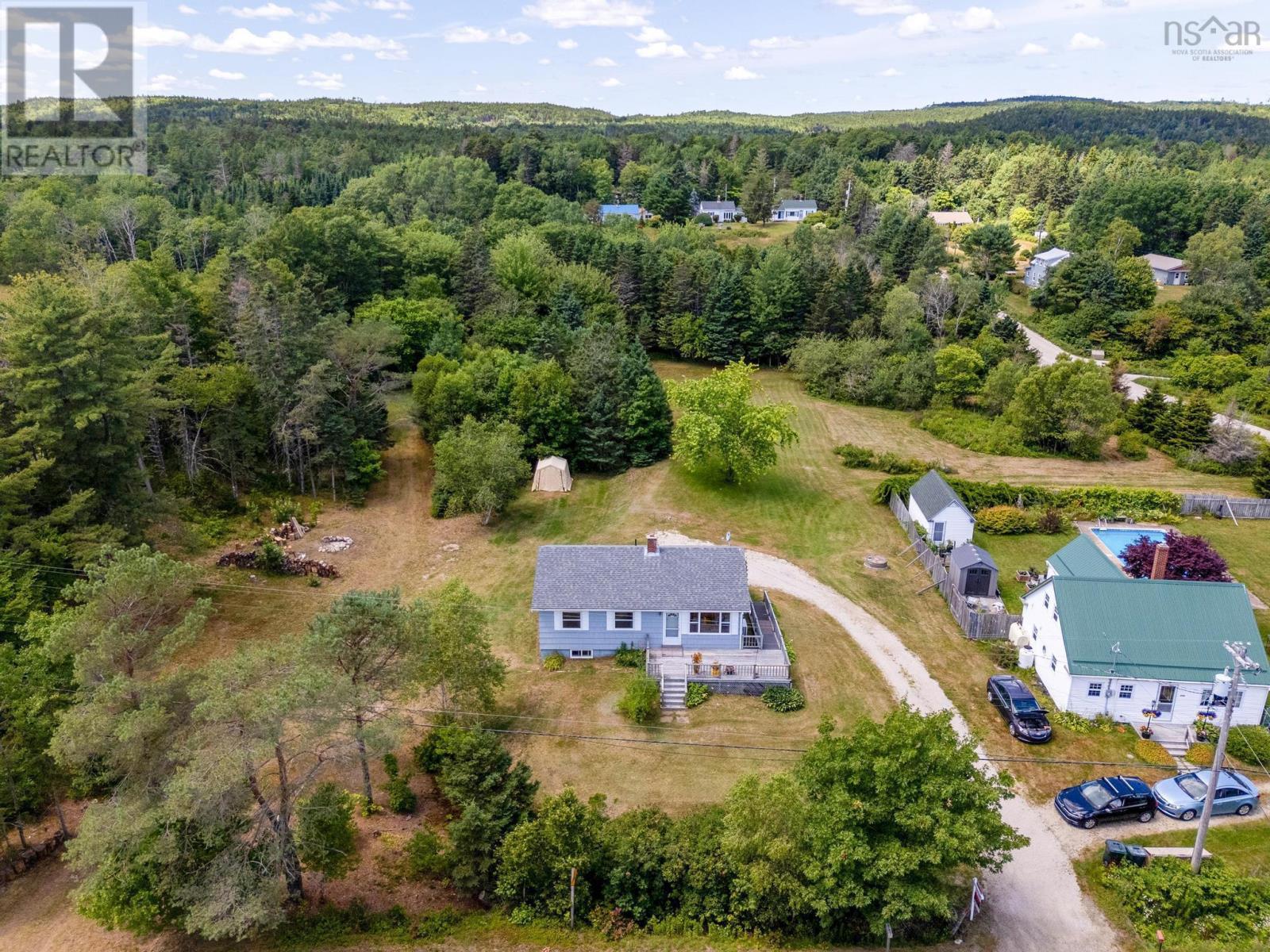 3148 Highway 3, East Chester, Nova Scotia  B0J 1J0 - Photo 1 - 202518606