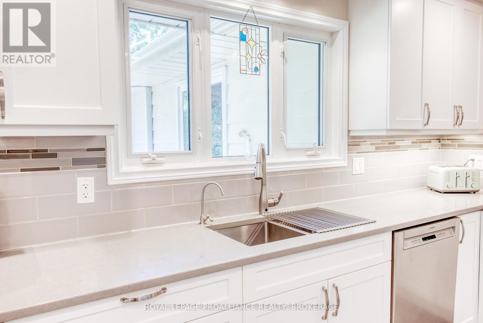 59 Fairway Hill Crescent, Kingston, Ontario  K7M 2B3 - Photo 20 - X12315475