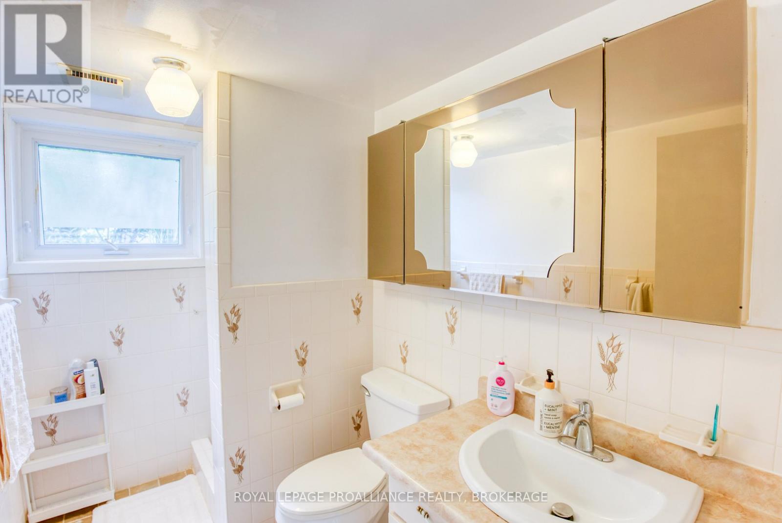 59 Fairway Hill Crescent, Kingston, Ontario  K7M 2B3 - Photo 39 - X12315475