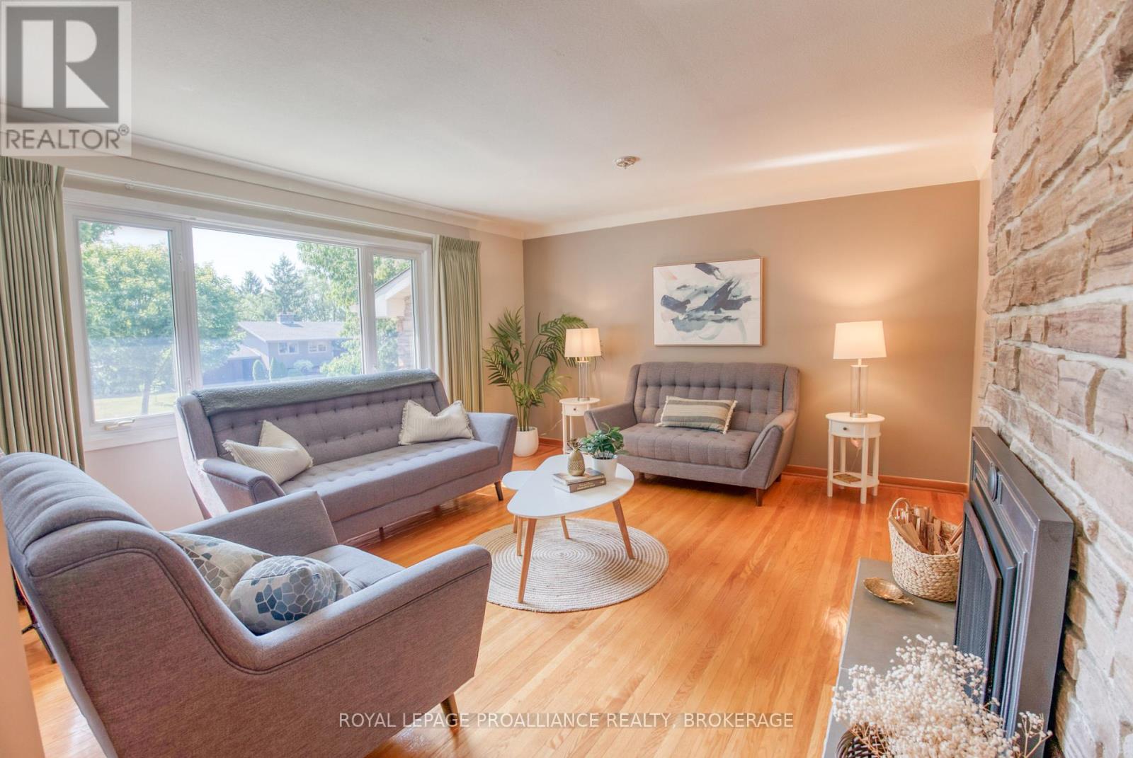 59 Fairway Hill Crescent, Kingston, Ontario  K7M 2B3 - Photo 7 - X12315475