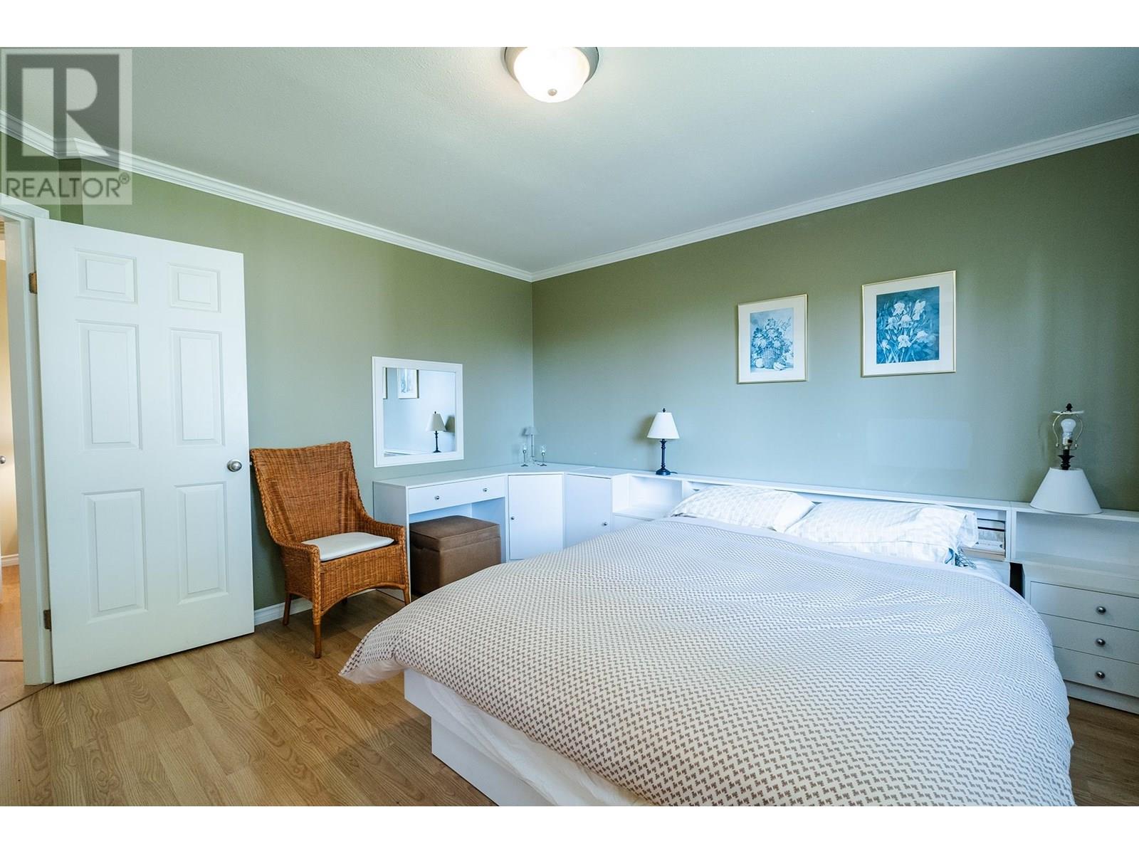 5462 Kensington Road, Sechelt, British Columbia  V7Z 0N9 - Photo 13 - R3033245