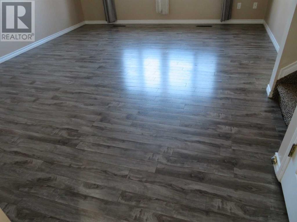 3, 5524 49 Avenue, Lloydminster, Saskatchewan  S9V 0V4 - Photo 3 - A2245694