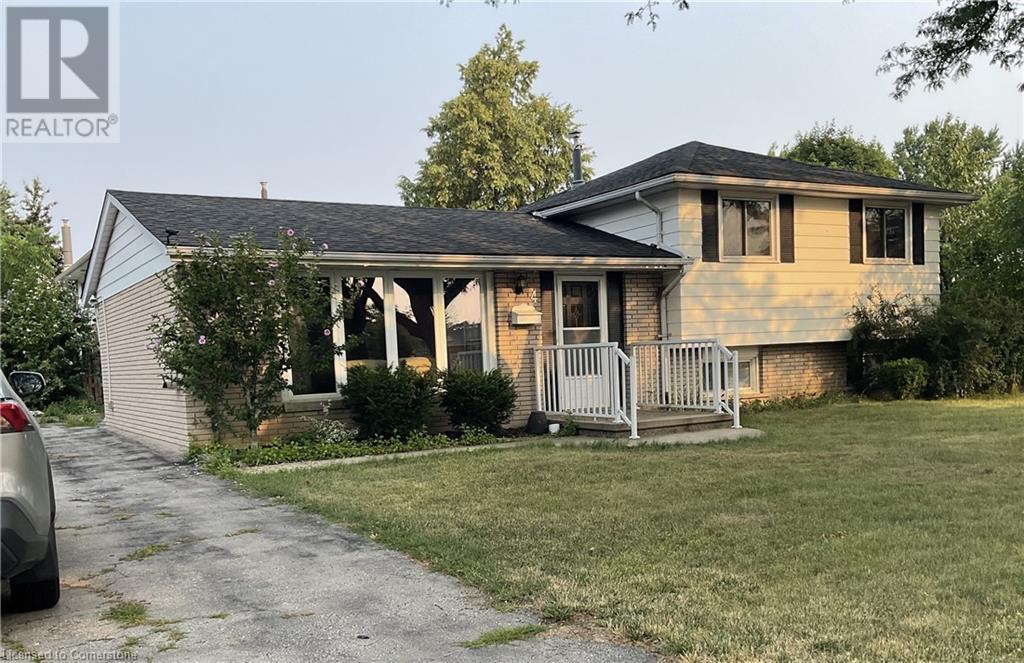 4 PURNELL Drive, Hamilton, Ontario