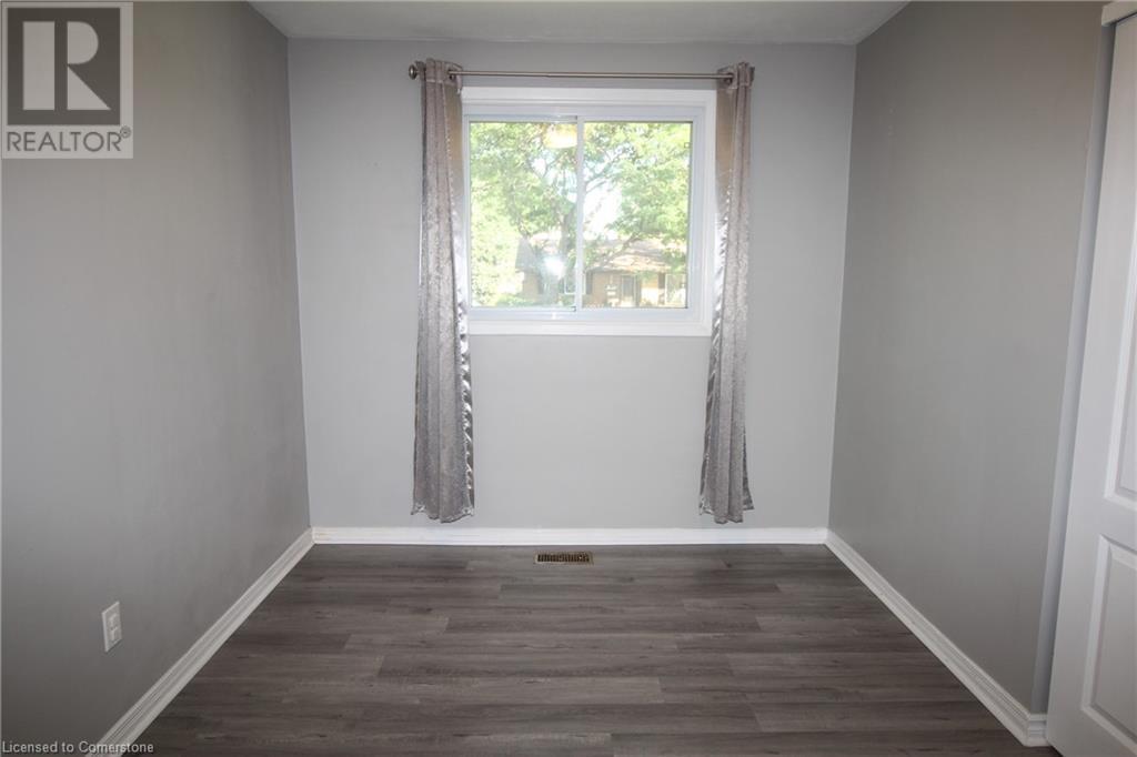 4 Purnell Drive, Hamilton, Ontario  L9C 4X9 - Photo 15 - 40753863