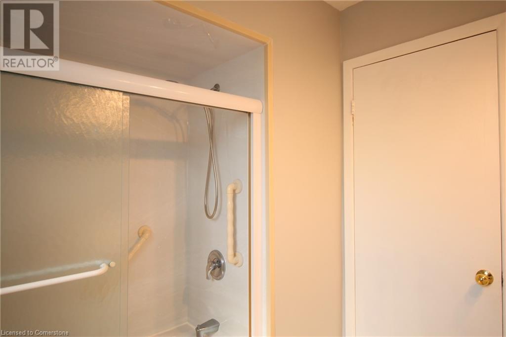 4 Purnell Drive, Hamilton, Ontario  L9C 4X9 - Photo 22 - 40753863