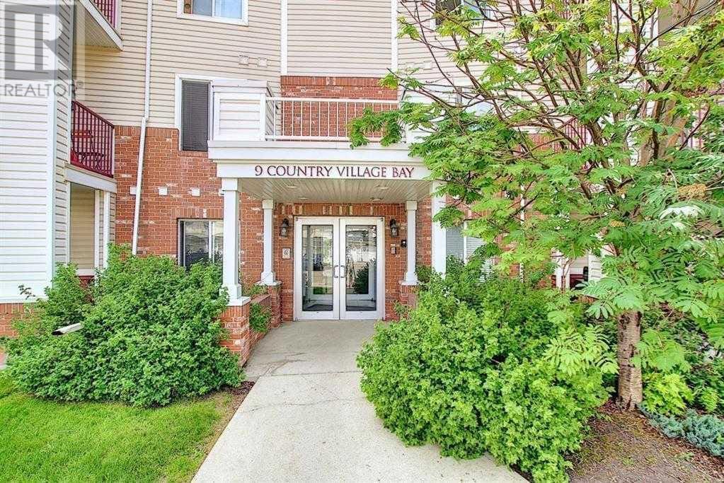 Property at 207, 9 Country Village Bay NE image 1