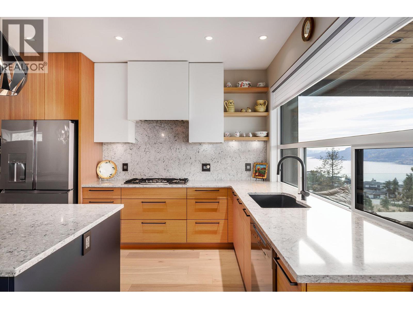 Property at 9814 Beacon Hill Crescent image 1
