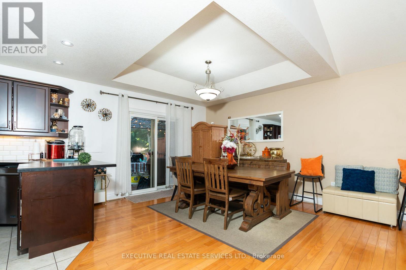 131 Forestway Trail, Woodstock, Ontario  N4S 9A7 - Photo 13 - X12323361