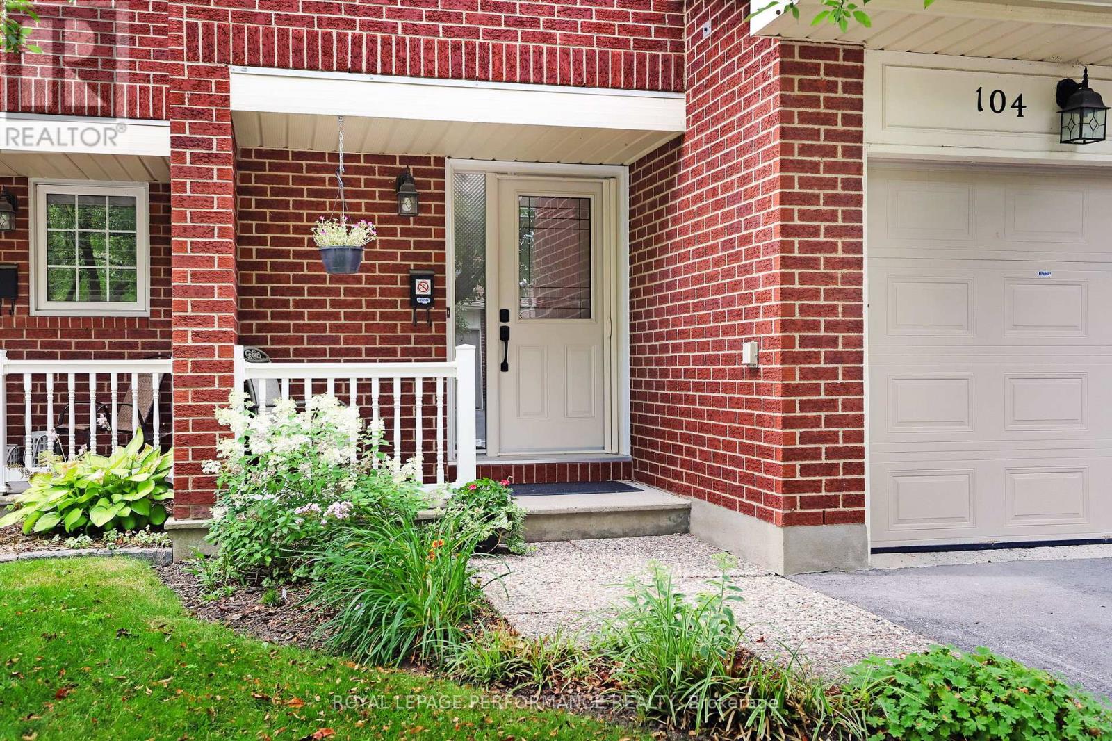 Property at 104 STONEBRIAR DRIVE image 1