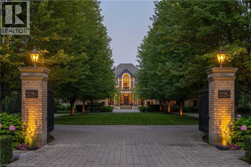 2054 Lakeshore Road E, Oakville, Ontario  L6J 1M3 - Photo 3 - 40756821