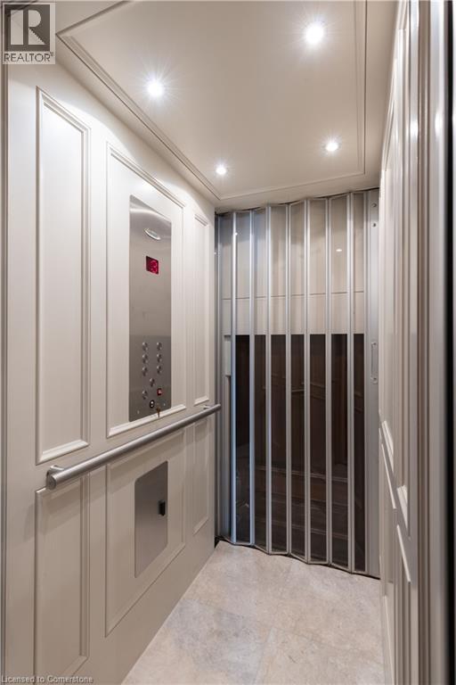 2054 Lakeshore Road E, Oakville, Ontario  L6J 1M3 - Photo 33 - 40756821