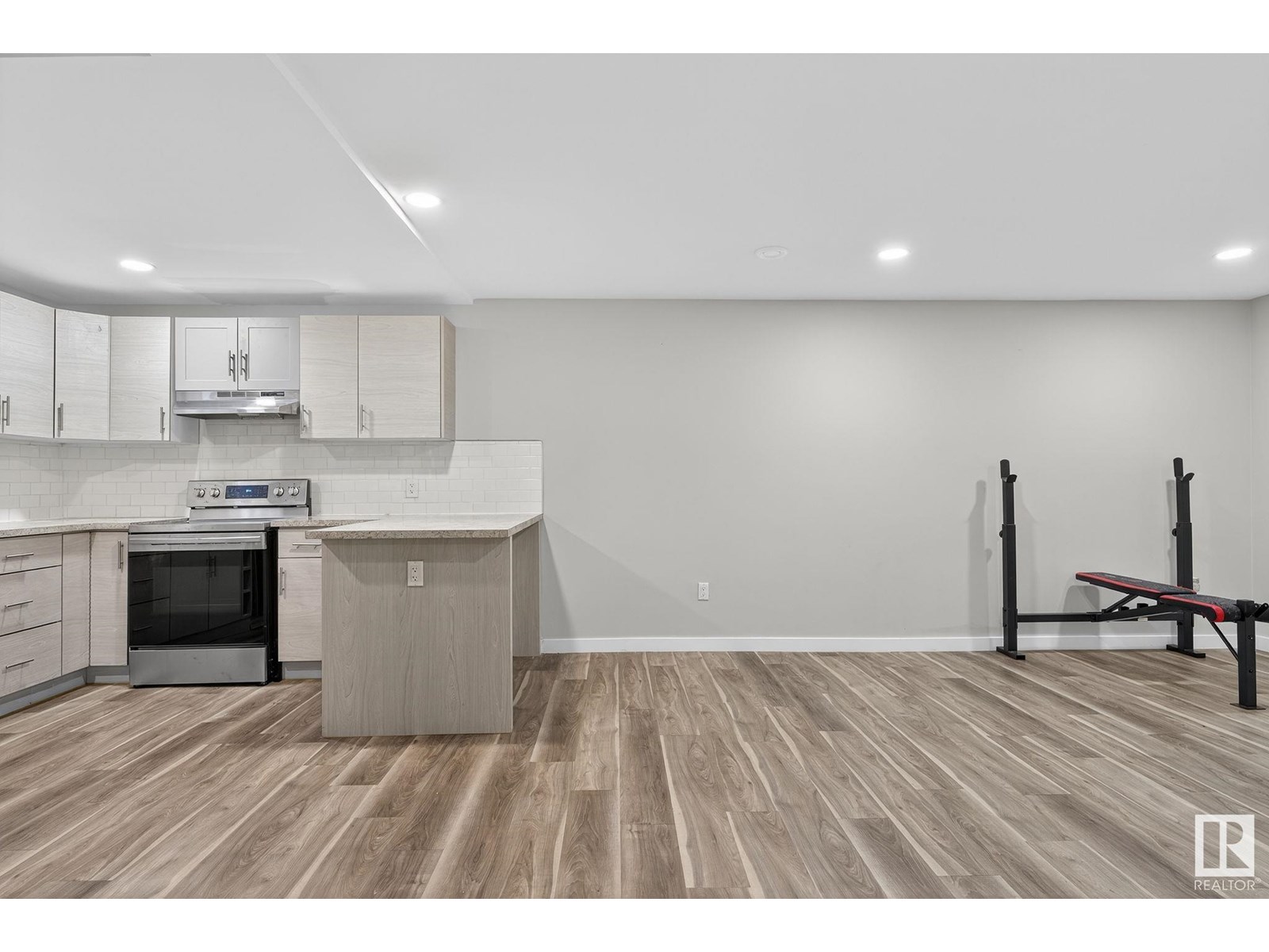 9479 75 St Nw, Edmonton, Alberta  T6C 4H6 - Photo 28 - E4451150