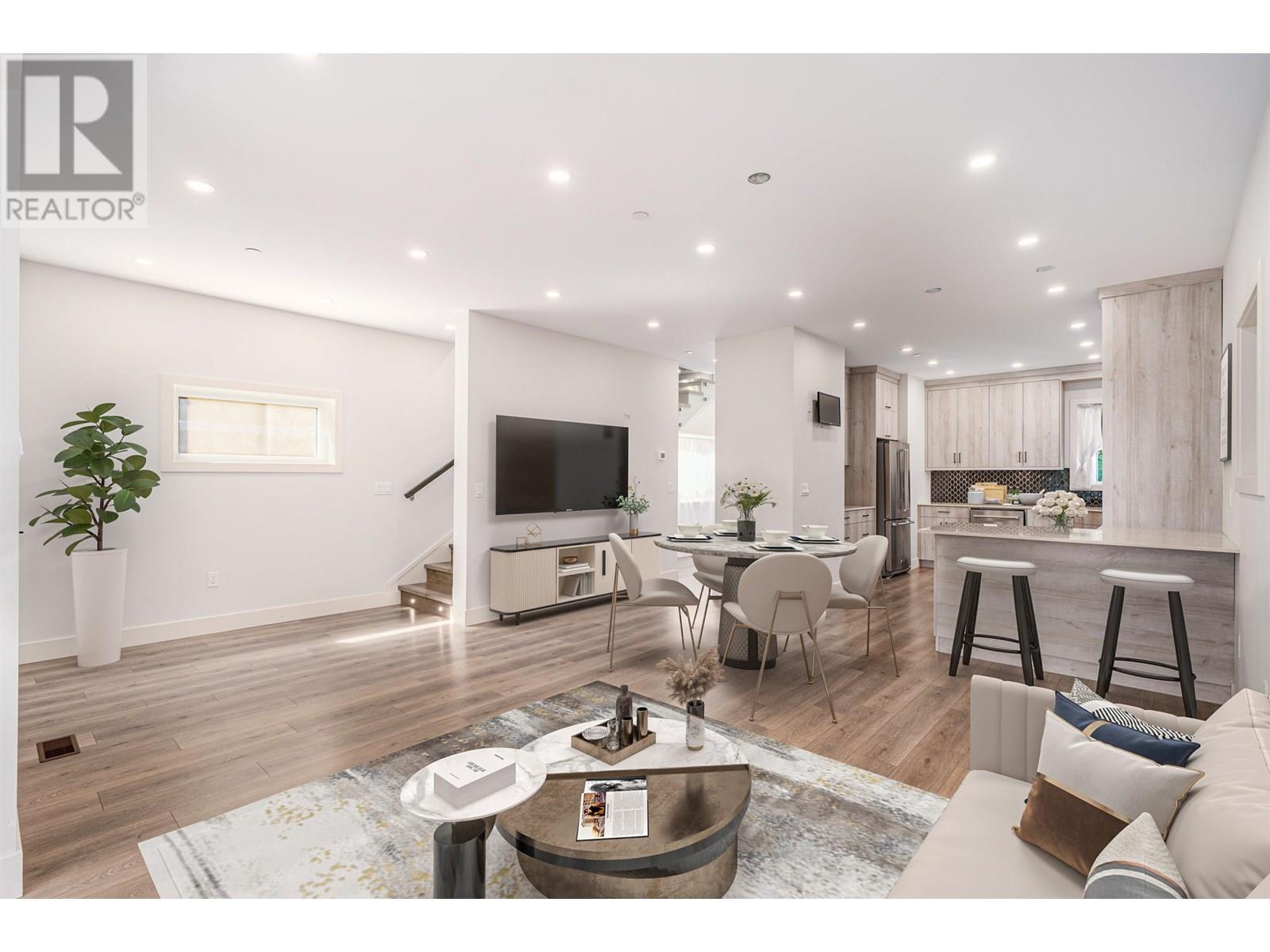 Property at 3011 W 7TH AVENUE image 3